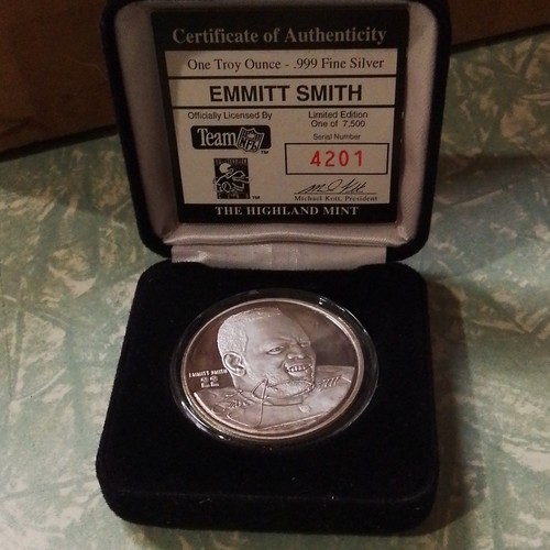 The highland mint emmitt smith - mint,