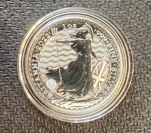 Royal mint 2022 queen - mint,
