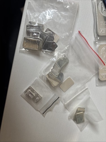 Random 999 silver - 1g,