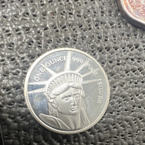 Troy ounce 999 - 999, star